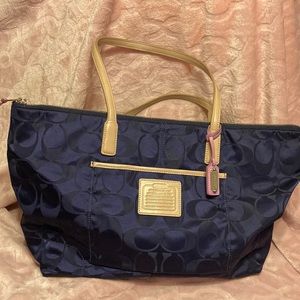 Coach Legacy signature Weeknd nylon tote